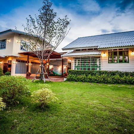 Baan Suan Krung Kao Hotel Phra Nakhon Si Ayutthaya Exterior foto