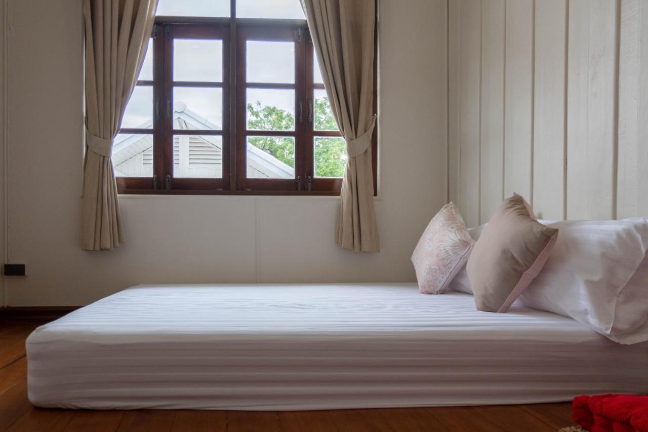 Baan Suan Krung Kao Hotel Phra Nakhon Si Ayutthaya Exterior foto